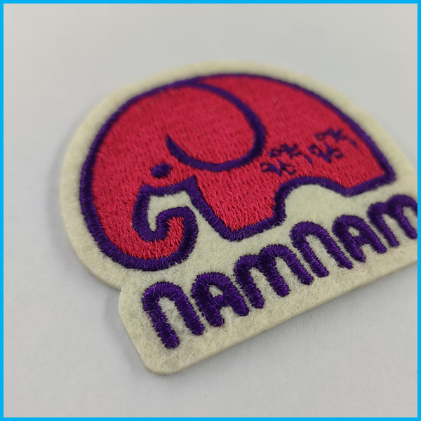 Laser cut embroidery border